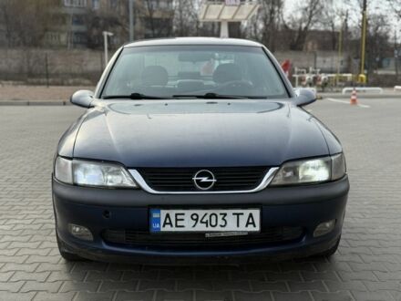 Синій Опель Вектра, об'ємом двигуна 2 л та пробігом 777 тис. км за 1700 $, фото 1 на Automoto.ua