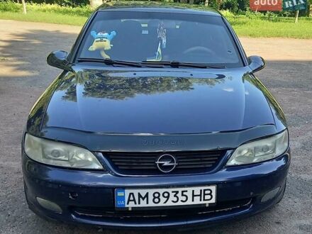 Опель Вектра 1998 у Андрушевке на Automoto.ua Синій Опель Вектра, об'ємом двигуна 2 л та пробігом 300 тис. км за 2200 $, фото 1 на Automoto.ua
