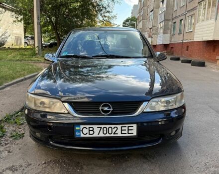 Синий Опель Вектра, объемом двигателя 2 л и пробегом 327 тыс. км за 2700 $, фото 1 на Automoto.ua