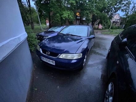 Синій Опель Вектра, об'ємом двигуна 1.6 л та пробігом 400 тис. км за 2200 $, фото 1 на Automoto.ua