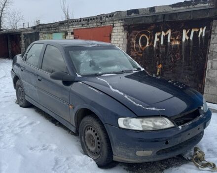 Синий Опель Вектра, объемом двигателя 1.6 л и пробегом 270 тыс. км за 370 $, фото 1 на Automoto.ua