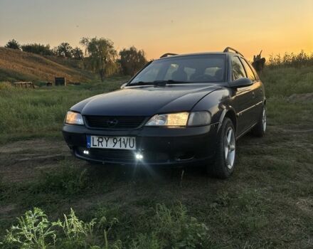 Синий Опель Вектра, объемом двигателя 2 л и пробегом 329 тыс. км за 1051 $, фото 1 на Automoto.ua
