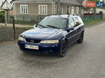 Опель Вектра 1999 у Володимир-Волинський на Automoto.ua Синій Опель Вектра, об'ємом двигуна 2 л та пробігом 300 тис. км за 2650 $, фото 1 на Automoto.ua