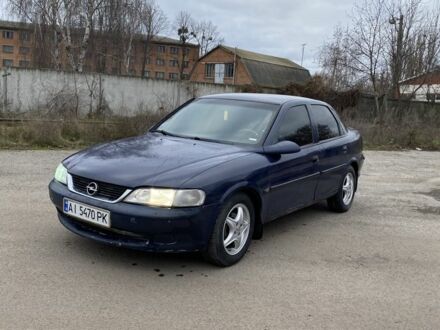Синій Опель Вектра, об'ємом двигуна 1.8 л та пробігом 100 тис. км за 1750 $, фото 1 на Automoto.ua