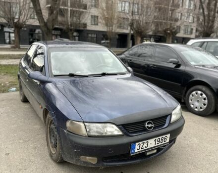 Синий Опель Вектра, объемом двигателя 2 л и пробегом 250 тыс. км за 550 $, фото 1 на Automoto.ua