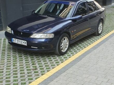 Опель Вектра 1999 в Ивано-Франковске на Automoto.ua Синий Опель Вектра, объемом двигателя 1.6 л и пробегом 401 тыс. км за 2599 $, фото 1 на Automoto.ua
