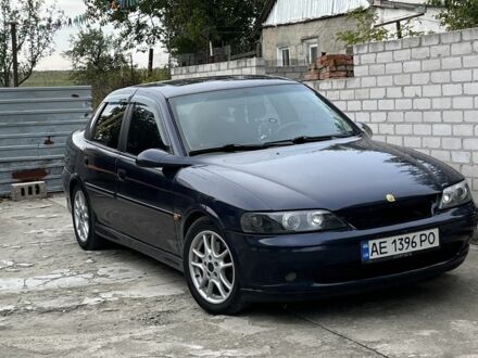 Опель Вектра 1999 в Каменское - Днепродзержинск на Automoto.ua Синий Опель Вектра, объемом двигателя 2 л и пробегом 250 тыс. км за 2800 $, фото 1 на Automoto.ua