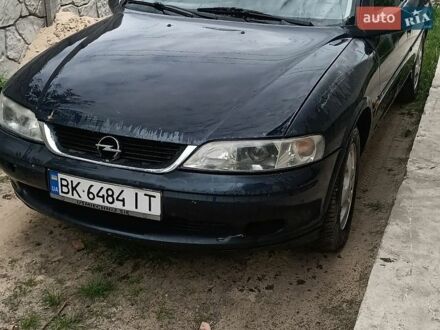 Синій Опель Вектра, об'ємом двигуна 1.6 л та пробігом 350 тис. км за 1600 $, фото 1 на Automoto.ua