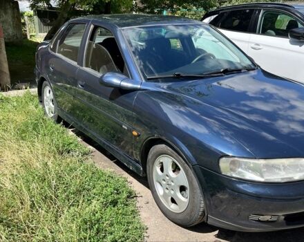Синій Опель Вектра, об'ємом двигуна 1.6 л та пробігом 256 тис. км за 2303 $, фото 1 на Automoto.ua