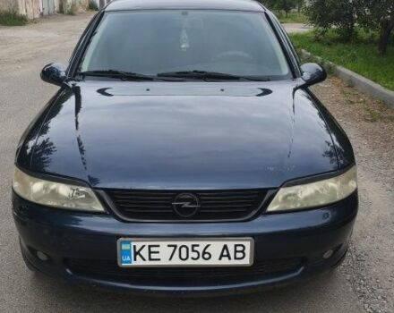 Синий Опель Вектра, объемом двигателя 1.8 л и пробегом 400 тыс. км за 2302 $, фото 1 на Automoto.ua