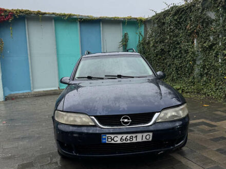 Опель Вектра 2000 в Городке на Automoto.ua Синий Опель Вектра, объемом двигателя 2.17 л и пробегом 430 тыс. км за 1400 $, фото 1 на Automoto.ua