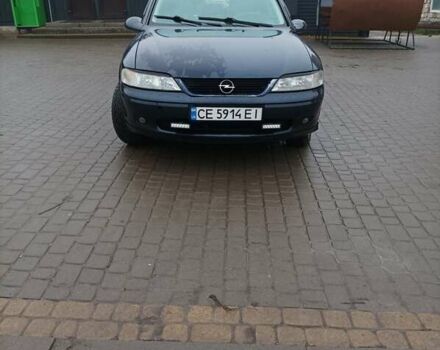 Синий Опель Вектра, объемом двигателя 1.8 л и пробегом 388 тыс. км за 2000 $, фото 1 на Automoto.ua