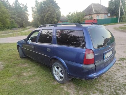 Синій Опель Вектра, об'ємом двигуна 2 л та пробігом 300 тис. км за 852 $, фото 1 на Automoto.ua
