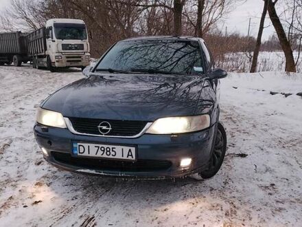 Синій Опель Вектра, об'ємом двигуна 2 л та пробігом 347 тис. км за 2700 $, фото 1 на Automoto.ua