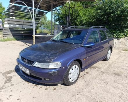 Синий Опель Вектра, объемом двигателя 2 л и пробегом 1 тыс. км за 1415 $, фото 1 на Automoto.ua