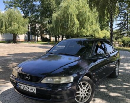 Синій Опель Вектра, об'ємом двигуна 2 л та пробігом 320 тис. км за 2400 $, фото 1 на Automoto.ua