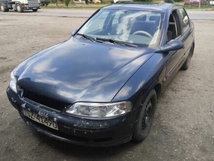 Опель Вектра 2000 в Александрие на Automoto.ua Синий Опель Вектра, объемом двигателя 2 л и пробегом 3 тыс. км за 800 $, фото 1 на Automoto.ua