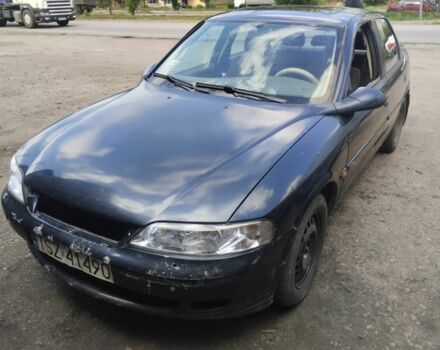 Синий Опель Вектра, объемом двигателя 2 л и пробегом 3 тыс. км за 800 $, фото 1 на Automoto.ua