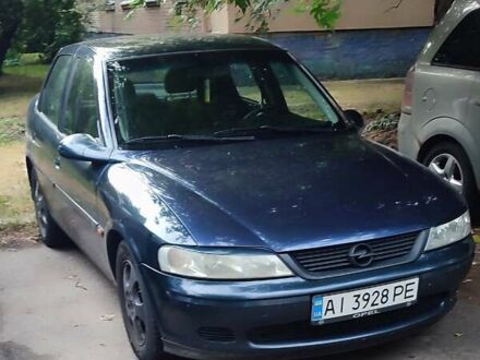 Опель Вектра 2000 в Борисполе на Automoto.ua Синий Опель Вектра, объемом двигателя 1.8 л и пробегом 347 тыс. км за 3300 $, фото 1 на Automoto.ua