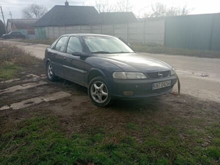 Синій Опель Вектра, об'ємом двигуна 0 л та пробігом 286 тис. км за 589 $, фото 1 на Automoto.ua