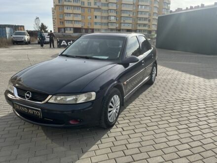Синий Опель Вектра, объемом двигателя 0 л и пробегом 288 тыс. км за 3500 $, фото 1 на Automoto.ua