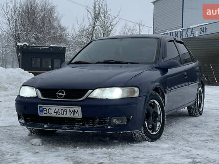 Синій Опель Вектра, об'ємом двигуна 1.99 л та пробігом 450 тис. км за 1999 $, фото 1 на Automoto.ua
