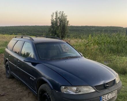 Синій Опель Вектра, об'ємом двигуна 2.2 л та пробігом 400 тис. км за 799 $, фото 1 на Automoto.ua