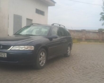 Синій Опель Вектра, об'ємом двигуна 1.8 л та пробігом 240 тис. км за 1800 $, фото 1 на Automoto.ua