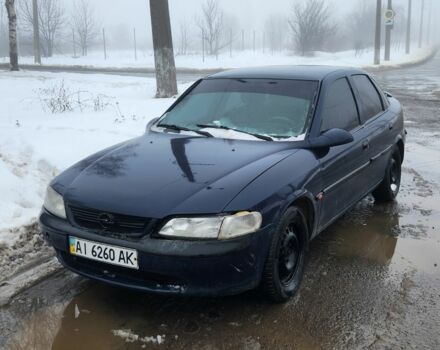 Синий Опель Вектра, объемом двигателя 2 л и пробегом 1000 тыс. км за 900 $, фото 1 на Automoto.ua