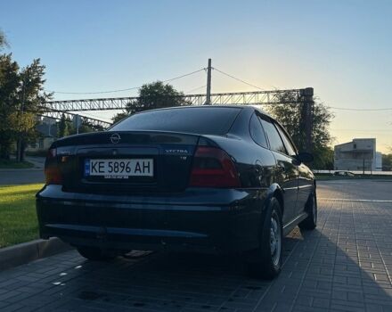 Синий Опель Вектра, объемом двигателя 1.8 л и пробегом 260 тыс. км за 3100 $, фото 1 на Automoto.ua