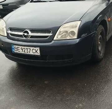 Синій Опель Вектра, об'ємом двигуна 2.2 л та пробігом 320 тис. км за 3000 $, фото 1 на Automoto.ua