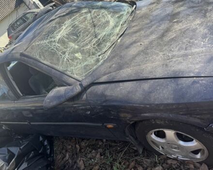 Синий Опель Вектра, объемом двигателя 1.6 л и пробегом 203 тыс. км за 800 $, фото 1 на Automoto.ua