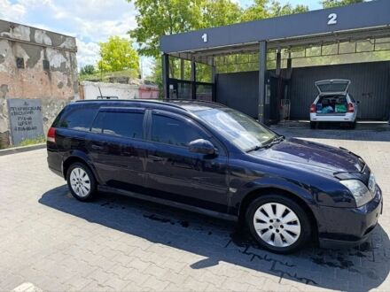Синій Опель Вектра, об'ємом двигуна 2 л та пробігом 315 тис. км за 4400 $, фото 1 на Automoto.ua