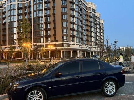 Синий Опель Вектра, объемом двигателя 2 л и пробегом 299 тыс. км за 3200 $, фото 1 на Automoto.ua