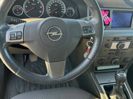 Синій Опель Вектра, об'ємом двигуна 1.9 л та пробігом 242 тис. км за 4700 $, фото 1 на Automoto.ua