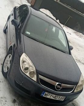Синий Опель Вектра, объемом двигателя 1.9 л и пробегом 300 тыс. км за 3200 $, фото 1 на Automoto.ua