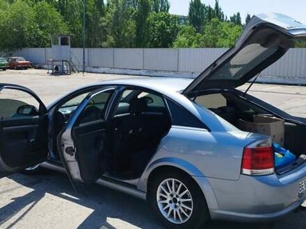Опель Вектра 2006 в Николаеве на Automoto.ua Синий Опель Вектра, объемом двигателя 2.2 л и пробегом 300 тыс. км за 5000 $, фото 1 на Automoto.ua