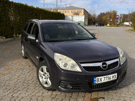 Синий Опель Вектра, объемом двигателя 1.9 л и пробегом 319 тыс. км за 5000 $, фото 1 на Automoto.ua
