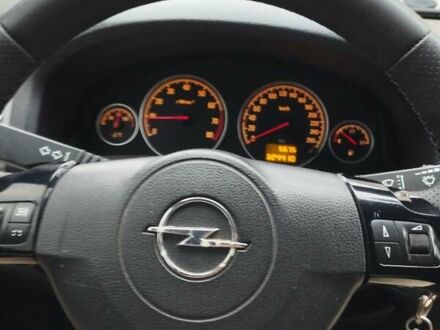 Синий Опель Вектра, объемом двигателя 1.8 л и пробегом 325 тыс. км за 3999 $, фото 1 на Automoto.ua