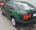 Зеленый Опель Вектра, объемом двигателя 1.6 л и пробегом 300 тыс. км за 1100 $, фото 2 на Automoto.ua