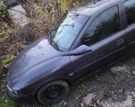 Опель Вектра 1996 у Кривому Розі на Automoto.ua Зелений Опель Вектра, об'ємом двигуна 0 л та пробігом 140 тис. км за 1000 $, фото 3 на Automoto.ua