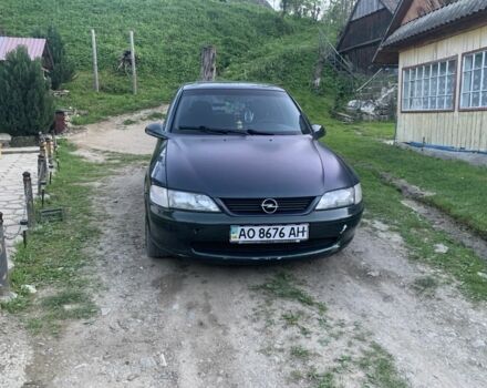 Зеленый Опель Вектра, объемом двигателя 0 л и пробегом 285 тыс. км за 2200 $, фото 1 на Automoto.ua