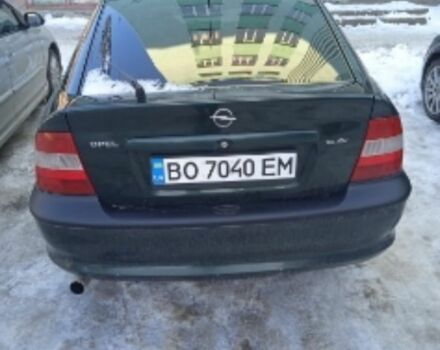 Зеленый Опель Вектра, объемом двигателя 1.6 л и пробегом 300 тыс. км за 90000 $, фото 1 на Automoto.ua