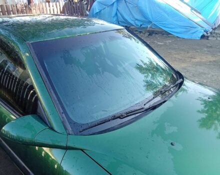 Зелений Опель Вектра, об'ємом двигуна 1.8 л та пробігом 250 тис. км за 1500 $, фото 2 на Automoto.ua