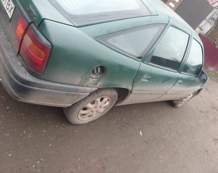 Зеленый Опель Вектра, объемом двигателя 2 л и пробегом 80 тыс. км за 663 $, фото 3 на Automoto.ua