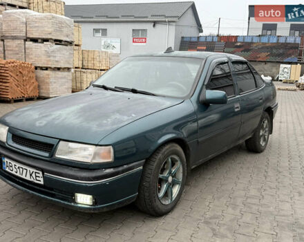 Зеленый Опель Вектра, объемом двигателя 2 л и пробегом 400 тыс. км за 1350 $, фото 1 на Automoto.ua