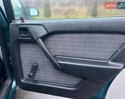 Зелений Опель Вектра, об'ємом двигуна 2 л та пробігом 221 тис. км за 2600 $, фото 18 на Automoto.ua