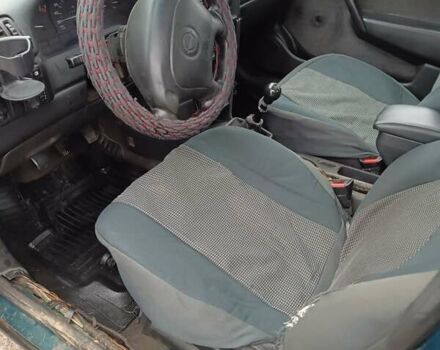 Зеленый Опель Вектра, объемом двигателя 1.6 л и пробегом 455 тыс. км за 1000 $, фото 2 на Automoto.ua