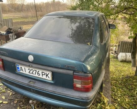 Зеленый Опель Вектра, объемом двигателя 1.6 л и пробегом 395 тыс. км за 950 $, фото 6 на Automoto.ua