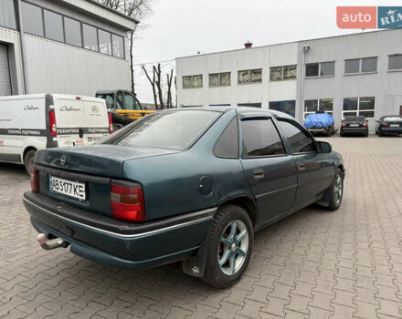 Зеленый Опель Вектра, объемом двигателя 2 л и пробегом 400 тыс. км за 1350 $, фото 5 на Automoto.ua